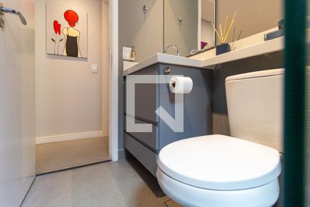 Apartamento à venda com 69m², 2 quartos e 1 vaga Apartamento à venda com 69m², 2 quartos e 1 vagaBanheiro do Corredor