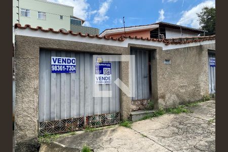 Casa à venda com 360m², 5 quartos e 5 vagasPlaca