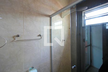 Casa à venda com 360m², 5 quartos e 5 vagasBanheiro da Suíte 2