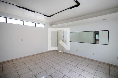 Casa à venda com 360m², 5 quartos e 5 vagasSuite 2