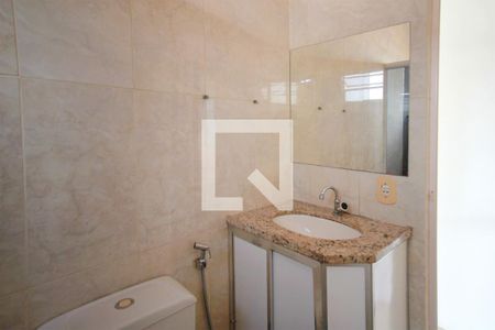 Casa à venda com 360m², 5 quartos e 5 vagasBanheiro da Suíte 2