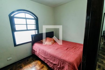 Casa à venda com 173m², 4 quartos e 3 vagas Casa à venda com 173m², 4 quartos e 3 vagasQuarto 1