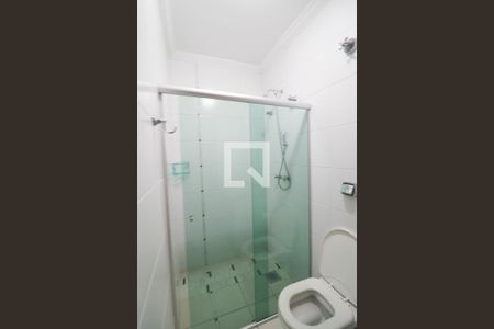 Casa à venda com 245m², 3 quartos e 3 vagas Casa à venda com 245m², 3 quartos e 3 vagasBanheiro