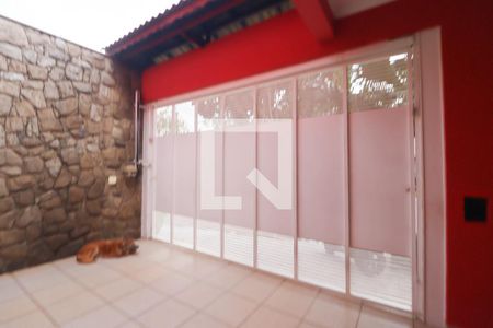 Casa à venda com 245m², 3 quartos e 3 vagas Casa à venda com 245m², 3 quartos e 3 vagasGaragem