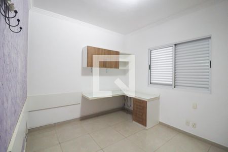 Casa à venda com 245m², 3 quartos e 3 vagas Casa à venda com 245m², 3 quartos e 3 vagasQuarto 1