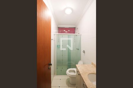 Casa à venda com 245m², 3 quartos e 3 vagas Casa à venda com 245m², 3 quartos e 3 vagasBanheiro/Quarto 2