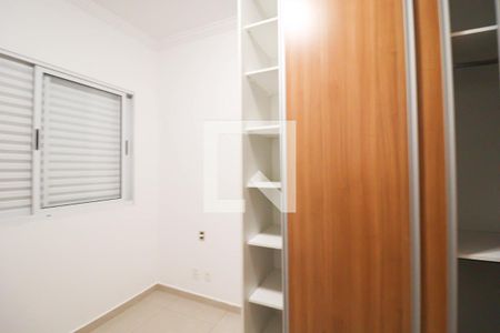 Casa à venda com 245m², 3 quartos e 3 vagas Casa à venda com 245m², 3 quartos e 3 vagasQuarto 1