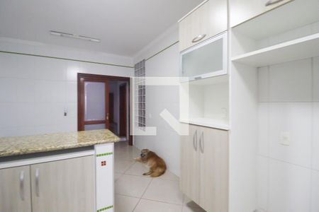 Casa à venda com 245m², 3 quartos e 3 vagas Casa à venda com 245m², 3 quartos e 3 vagasCozinha