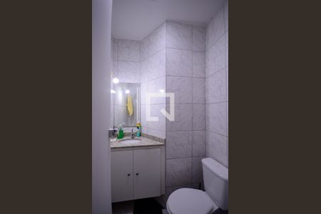 Casa à venda com 250m², 3 quartos e 11 vagasBanheiro Social 