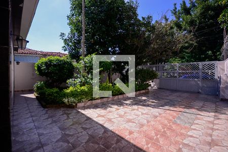 Casa à venda com 250m², 3 quartos e 11 vagasEntrada 