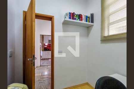 Apartamento à venda com 145m², 2 quartos e 1 vagaQuarto de Serviço