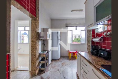 Apartamento à venda com 145m², 2 quartos e 1 vagaCozinha