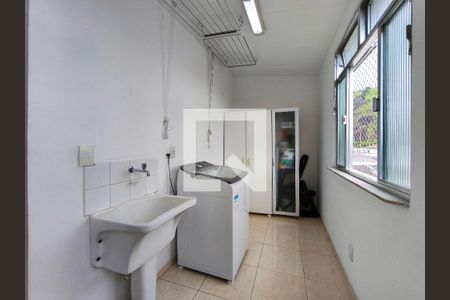 Apartamento à venda com 145m², 2 quartos e 1 vagaÁrea de Serviço