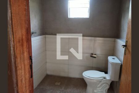 Casa de condomínio à venda com 130m², 3 quartos e 2 vagasBanheiro