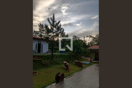 Casa de condomínio à venda com 130m², 3 quartos e 2 vagasCozinha