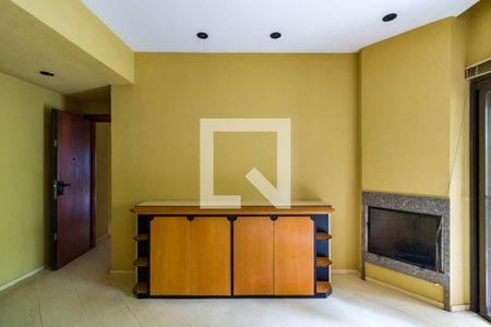 Apartamento à venda com 380m², 4 quartos e 4 vagas Apartamento à venda com 380m², 4 quartos e 4 vagasSuíte 4