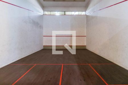 Apartamento à venda com 380m², 4 quartos e 4 vagas Apartamento à venda com 380m², 4 quartos e 4 vagasQuadra Esportiva