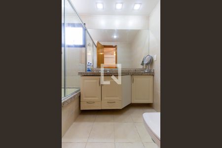 Apartamento à venda com 147m², 3 quartos e 3 vagasBanheiro do Quarto 1 - Suíte