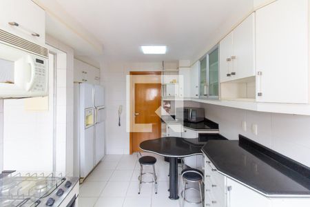Apartamento à venda com 147m², 3 quartos e 3 vagasCozinha