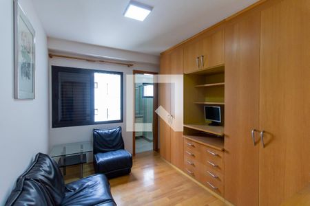 Apartamento à venda com 147m², 3 quartos e 3 vagasQuarto 2 