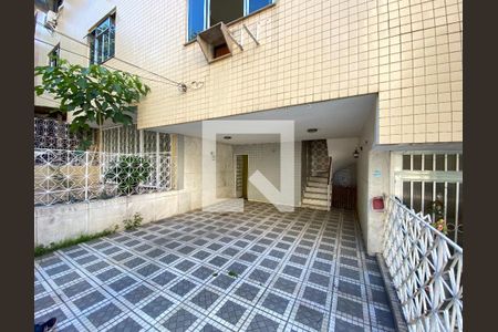Casa à venda com 85m², 2 quartos e 2 vagas Casa à venda com 85m², 2 quartos e 2 vagasGaragem