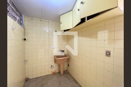 Casa à venda com 85m², 2 quartos e 2 vagas Casa à venda com 85m², 2 quartos e 2 vagasÁrea de Serviço