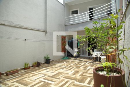 Casa à venda com 195m², 4 quartos e 3 vagasQuintal