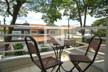 Casa à venda com 195m², 4 quartos e 3 vagasSacada Suíte 1