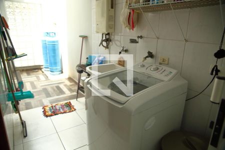 Casa à venda com 195m², 4 quartos e 3 vagasÁrea de Serviço