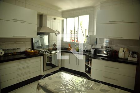 Casa à venda com 195m², 4 quartos e 3 vagasCozinha