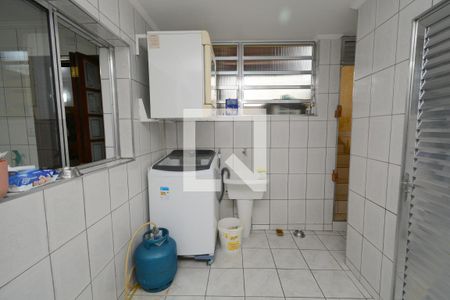 Casa à venda com 115m², 3 quartos e 2 vagasÁrea de Serviço