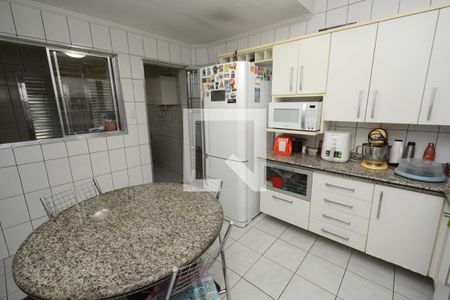 Casa à venda com 115m², 3 quartos e 2 vagasCozinha