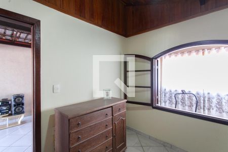 Casa à venda com 314m², 4 quartos e 2 vagasQuarto 3