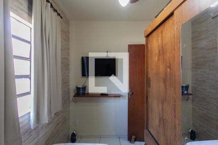 Casa à venda com 314m², 4 quartos e 2 vagasQuarto 2