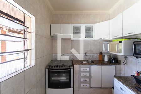 Casa à venda com 314m², 4 quartos e 2 vagasCozinha