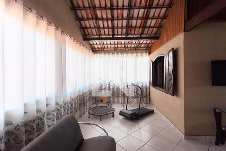 Casa à venda com 314m², 4 quartos e 2 vagasSala 2