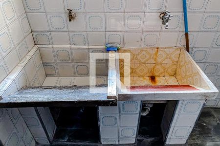 Casa à venda com 160m², 3 quartos e 1 vagaÁrea de Serviço