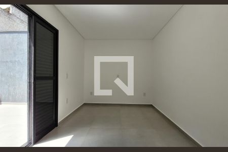 Casa à venda com 141m², 3 quartos e 2 vagas Casa à venda com 141m², 3 quartos e 2 vagasSuíte