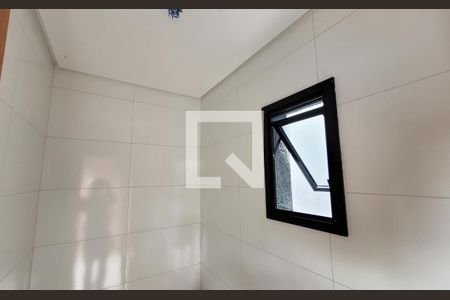 Casa à venda com 141m², 3 quartos e 2 vagas Casa à venda com 141m², 3 quartos e 2 vagasBanheiro