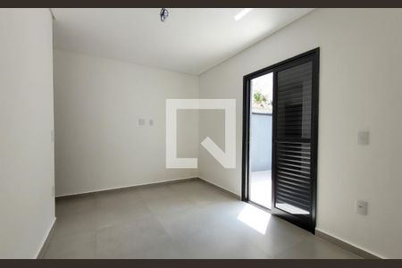 Casa à venda com 141m², 3 quartos e 2 vagas Casa à venda com 141m², 3 quartos e 2 vagasSuíte