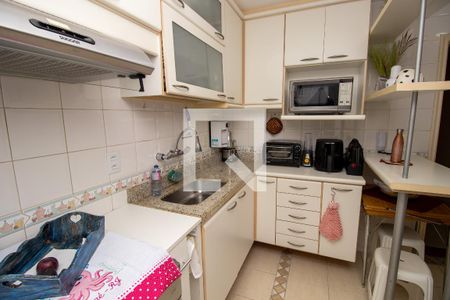 Apartamento à venda com 102m², 2 quartos e 2 vagasCozinha