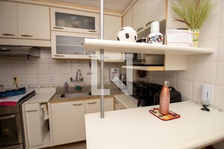 Apartamento à venda com 102m², 2 quartos e 2 vagasCozinha