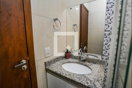 Apartamento à venda com 55m², 2 quartos e 1 vagaBanheiro Corredor