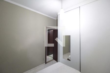 Casa à venda com 200m², 3 quartos e 2 vagasQuarto 2