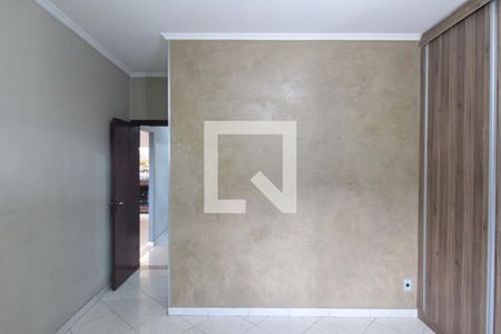 Casa à venda com 200m², 3 quartos e 2 vagasSuite