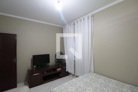 Casa à venda com 200m², 3 quartos e 2 vagasQuarto 1