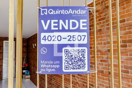 Casa à venda com 120m², 2 quartos e 1 vagaPlaquinha