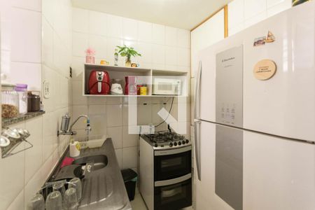 Apartamento à venda com 72m², 2 quartos e sem vagaCozinha