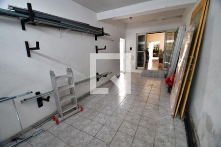Casa à venda com 250m², 5 quartos e 4 vagasGaragem