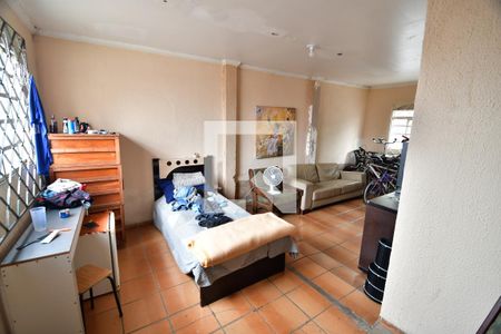 Casa à venda com 250m², 5 quartos e 4 vagasQuarto 2